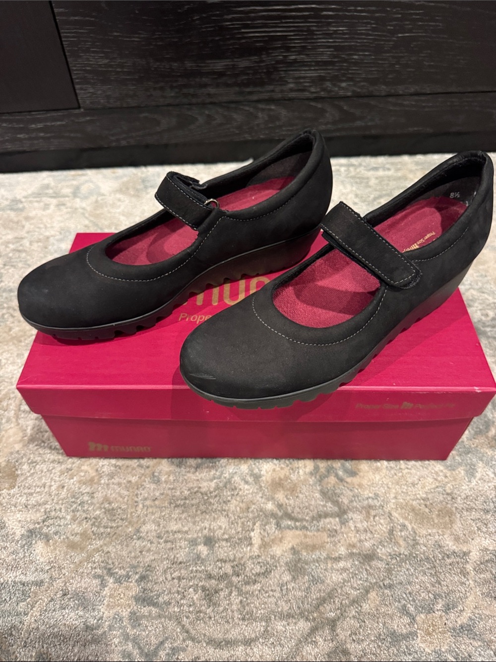 Munro Black Mary Jane Wedge Flats with Strap